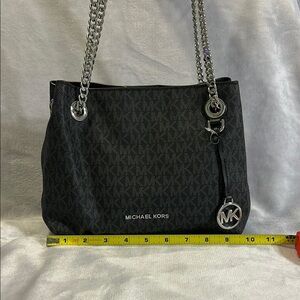 MICHAEL KORS Dark Gray Shoulder Bag with Silver Accents